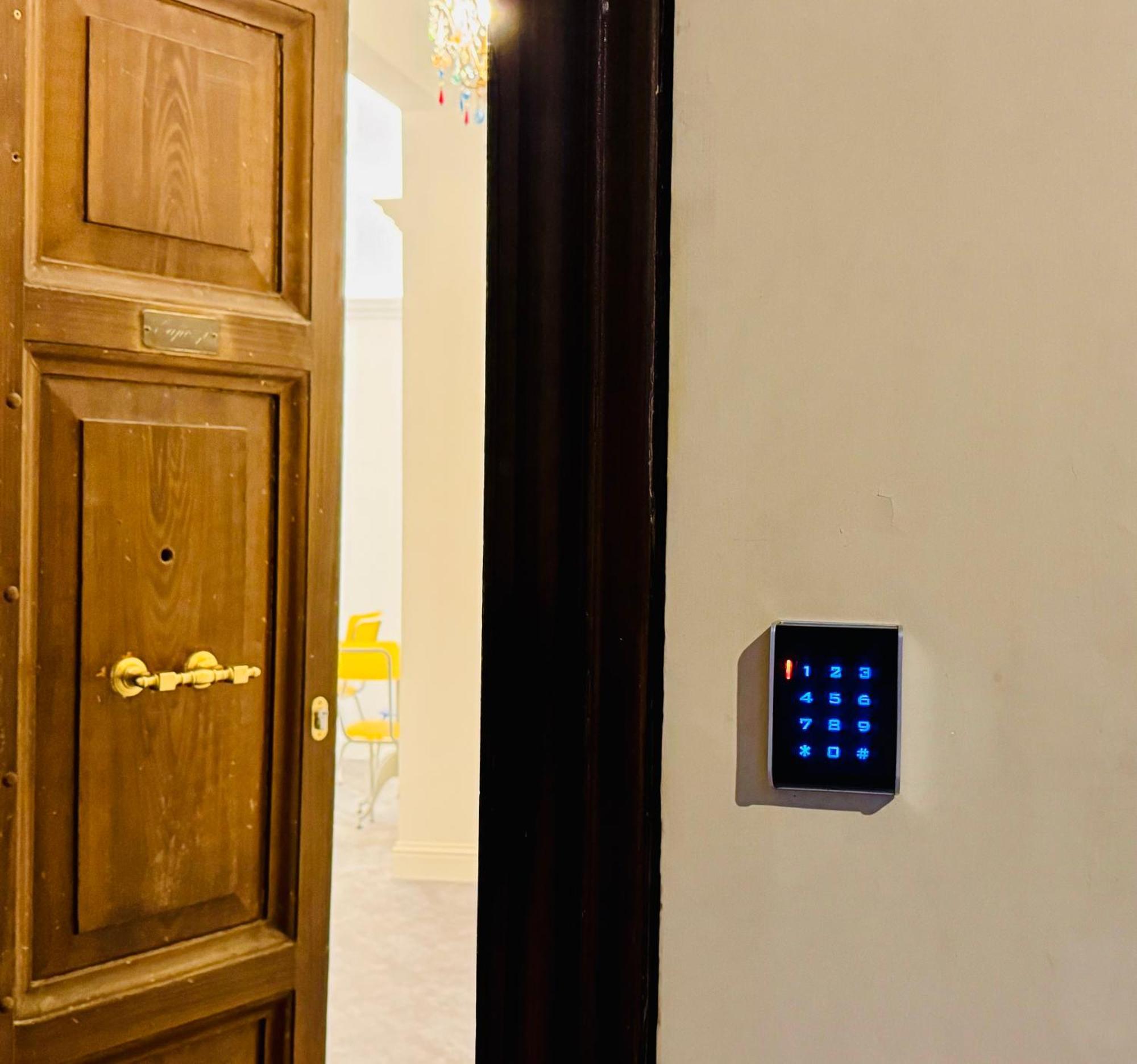 Antiqua Domus Hotel Roma Exterior foto